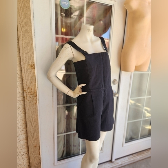 Gerard Darel BLACK‎  SQUARE  ROMPER - Picture 3 of 11
